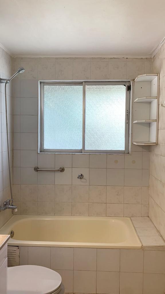 GRAN PROPIEDAD PSJE . LOS OLIVOS A PASOS DEL JUMBITO.- 